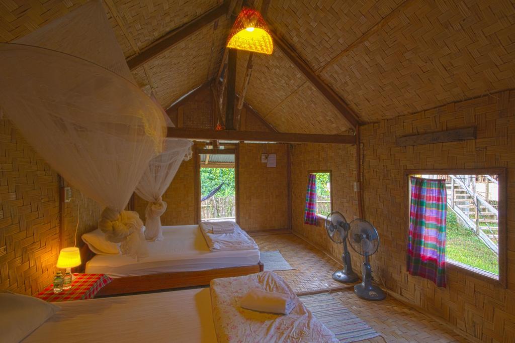 Champa Lao Bungalows Hotel Vang Vieng Exterior foto