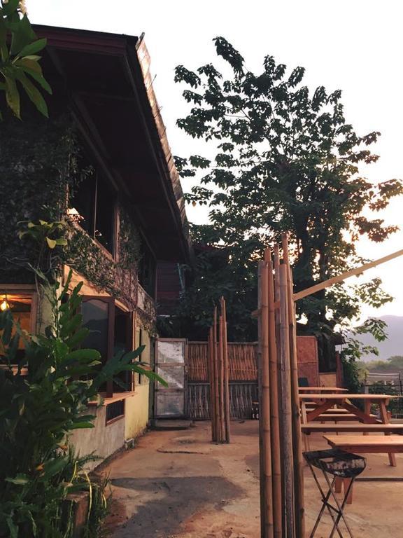 Champa Lao Bungalows Hotel Vang Vieng Exterior foto