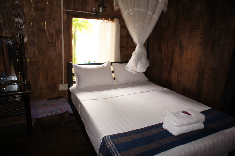 Champa Lao Bungalows Hotel Vang Vieng Exterior foto