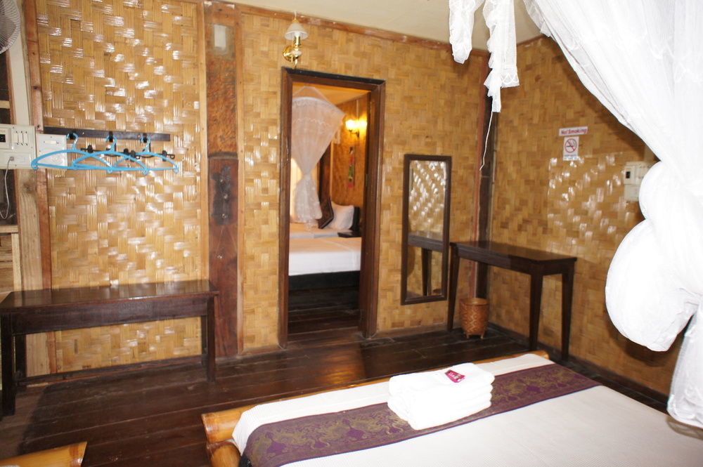 Champa Lao Bungalows Hotel Vang Vieng Exterior foto