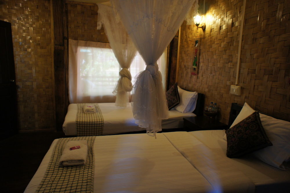 Champa Lao Bungalows Hotel Vang Vieng Exterior foto