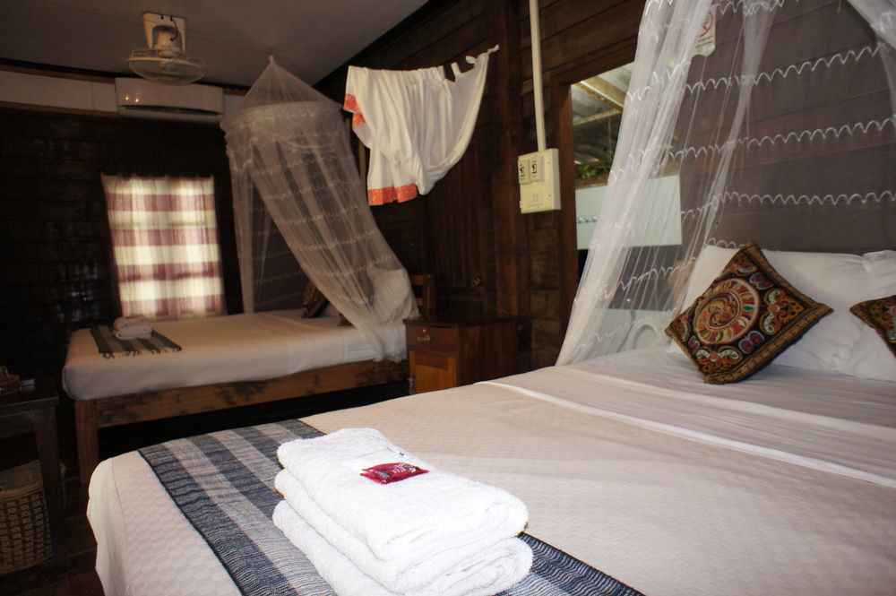 Champa Lao Bungalows Hotel Vang Vieng Exterior foto